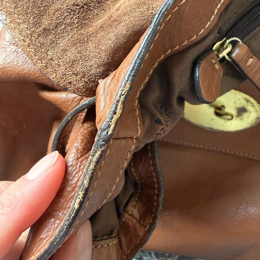 Mulberry Alexa Tan Leather Crossbody Bag with Gold Hardware - Picture 13 of 15